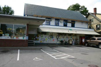 Dan and Whit's Store