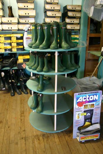 Dan and Whit's Store